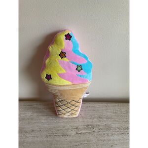 NWOT 2Scoops Scented Ice Cream Plush